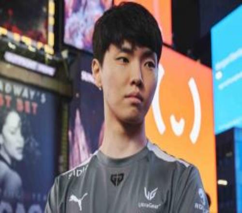 问题谁不要Navi战队：如果Chovy想来欧洲很多队伍感兴趣