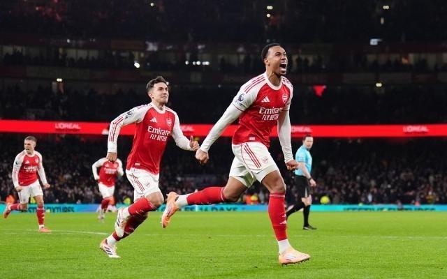 【英超】榜首大战4比1横扫！阿森纳终结维拉11连胜