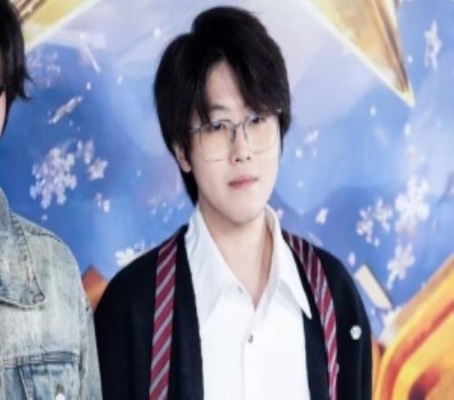 Zhuo分享全明星返图：全明星很好玩谢谢邀请直播下棋记得来看