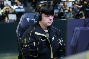 Canyon：感觉T1会晋级决赛养成了不规避交战的好习惯