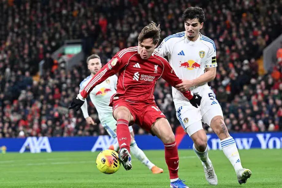 仅踢11分钟！基耶萨成利物浦边角料斯