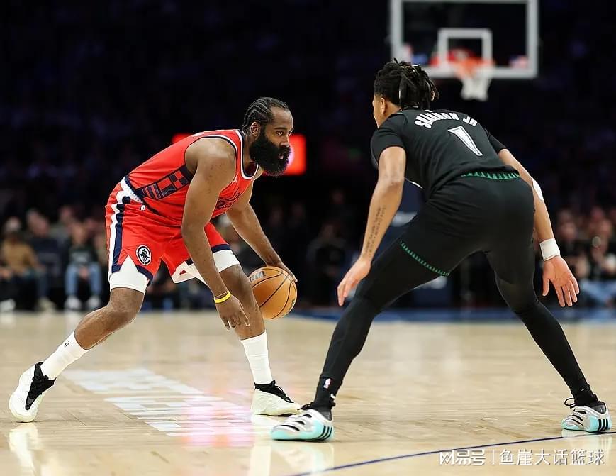 NBA最新排名！勇士3队全都爆冷，快船又被逆转，湖人两队坐收大礼