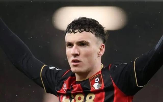 记者：樱桃2450万欧买断希门尼斯，米兰