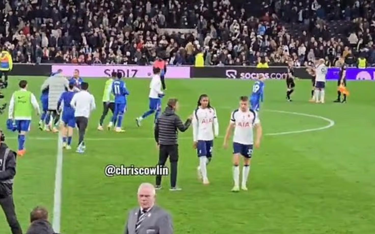 唇语专家解读：斯彭斯离场前对弗兰克