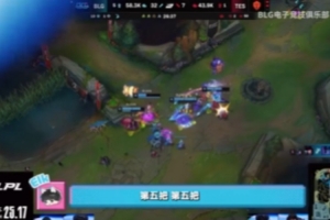 knight决胜局自信接压力选阿卡丽推基地时shad0w：底裤猪没毛啊