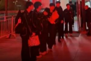 JDG分享选手赛后感谢粉丝视频：开工大吉