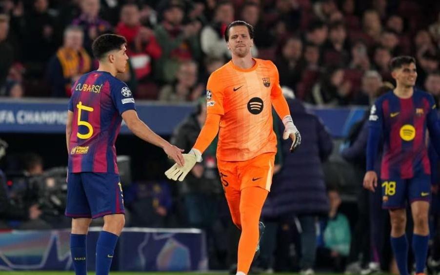 仅次于莱万，什琴斯尼是第二位达成欧