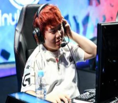 打到三十岁！Rookie将开启在LPL的第十二年生涯：18年登顶S赛生涯季军颇多