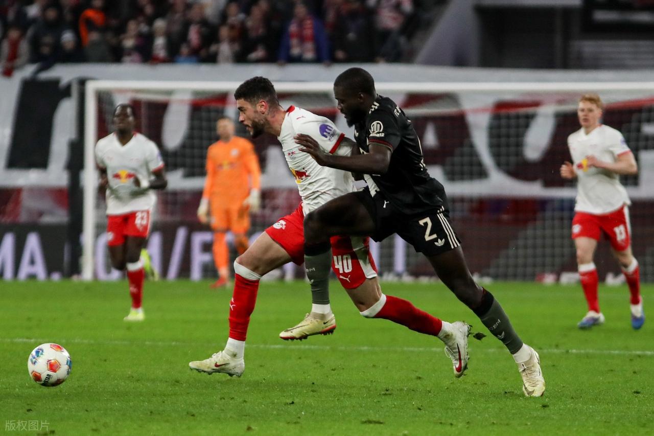 欧冠：拜仁状态火热，圣吉罗斯抢分无望