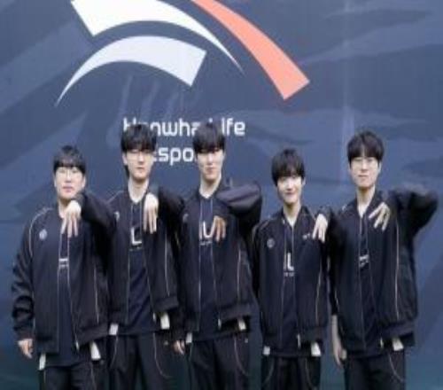 HLE一扫低迷拿下S15瑞士轮首胜，晋级11组别！