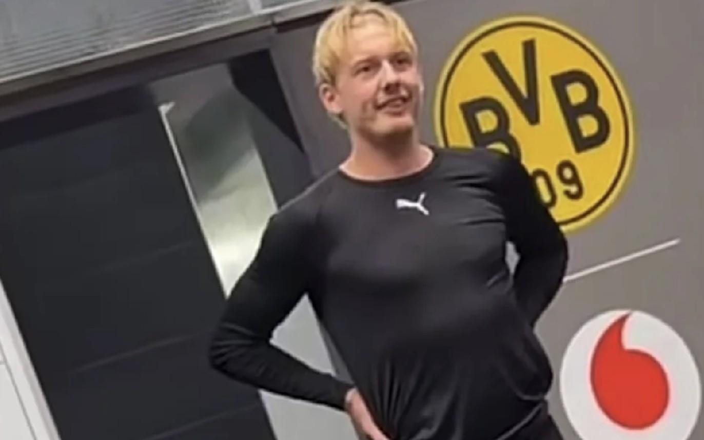 布兰特更衣室内穿着内裤发表讲话：我一直有可依靠的出色队友