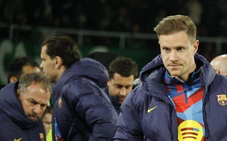 世体：特尔施特根不会随巴萨前往布拉格，他正在完成租借手续