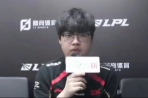 JDG.xiaoxu：Zhuo来的时间比较短，在一起配合的还没那么好