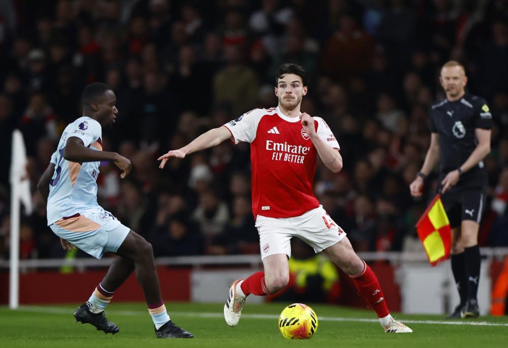 榜首大战为人作嫁枪手维拉二番战，阿尔特塔复仇难，曼城必得利