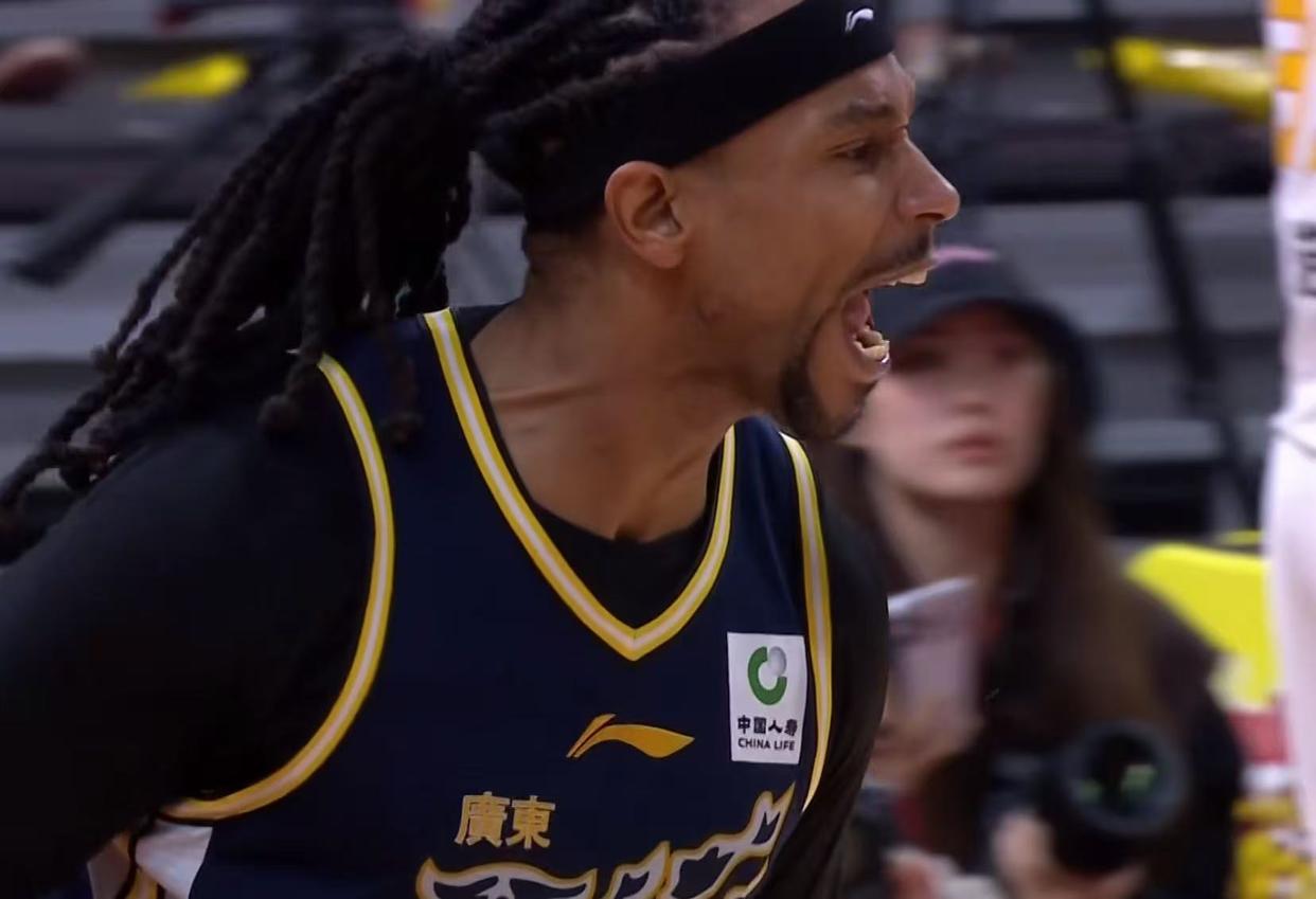 太适合广东队！NBA级内线大杀器被裁，这可是杜锋的第5外援首选