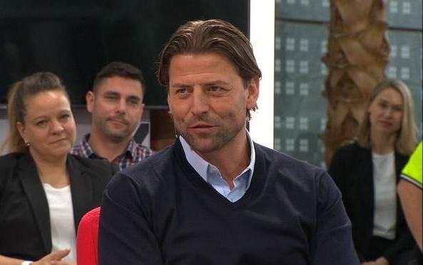 魏登费勒：让我选我会带乌尔比希去世