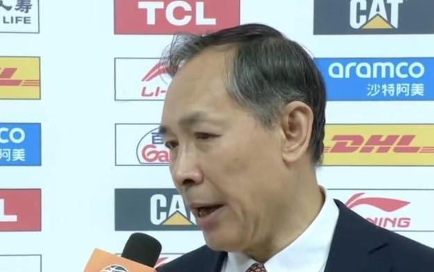 许利民：今天大家有点求胜心切，还好最后解决了问题拿下胜利