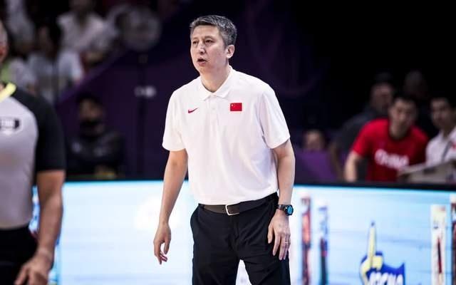 真好！郭士强给男篮奇兵留作业，李弘权