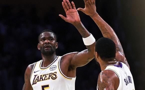 强硬顿宝，艾顿100%命中率砍25分13板0失误，正负值+20