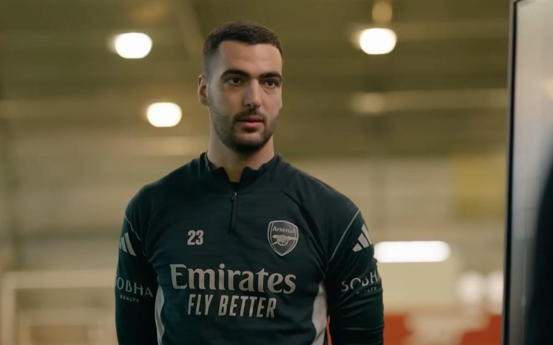 梅里诺：踢前锋对我来说是新尝试，不会把自己定义到固定位置