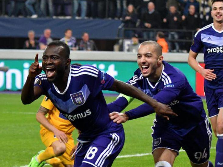 比甲冠军双煞再聚首踢出欧战感觉！马