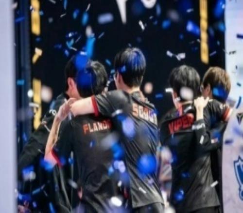 不全华班了！LPL爆料人：jd和blg在抢viper