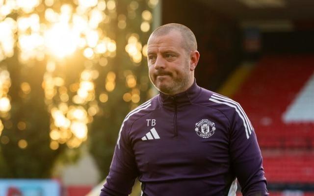 曼联青训主管：阿马斯和维特克租借表现出色，有能力回一线队