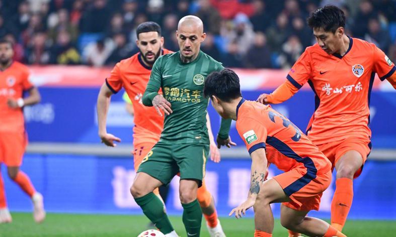 跑不死也赢不了！海牛两将跻身跑动榜