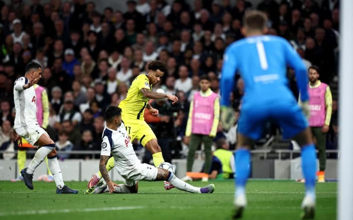 布坎南：热刺是一支非常优秀的球队我们没能把握住机会