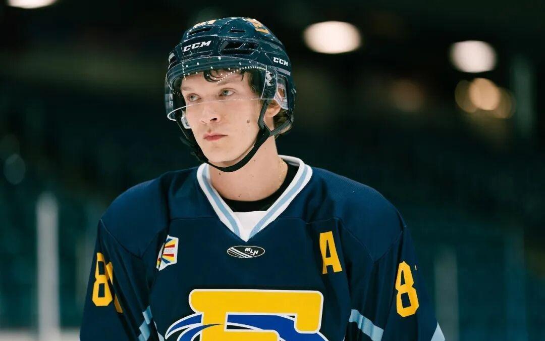 球类运动的核心出装，主要看什么