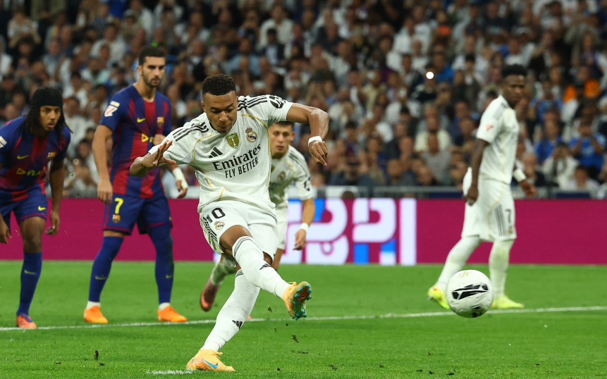 皇马21巴萨！终结国家德比四连败姆巴佩破门+失点贝林厄姆传射