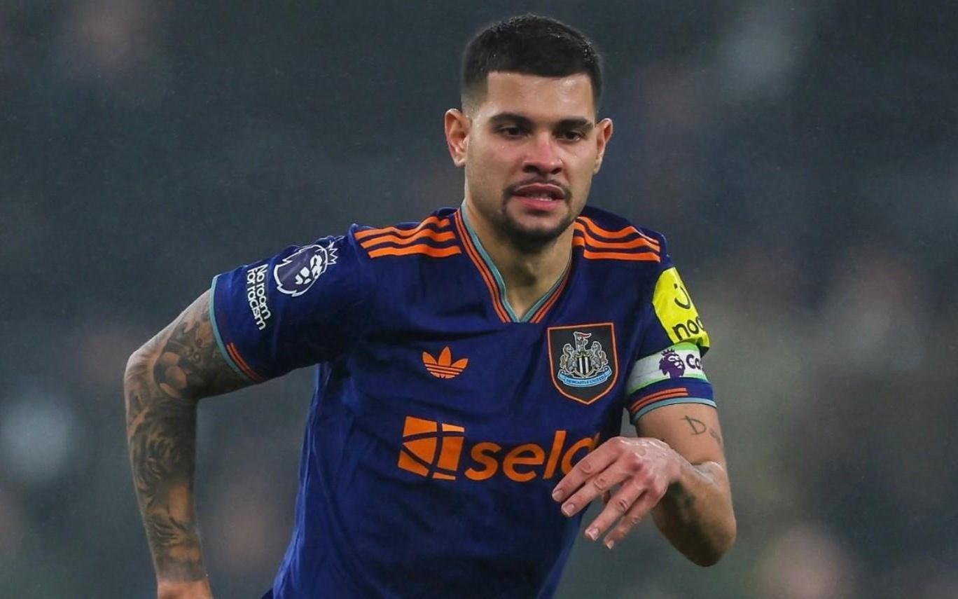 TA记者：吉马良斯和曼联的绯闻可能为