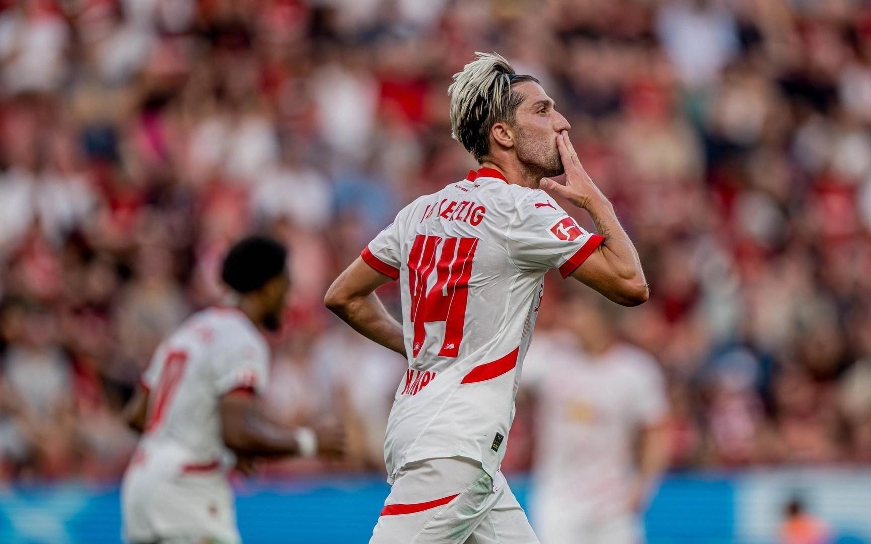 官方：坎普尔因家庭原因，将在本月底与莱比锡提前解约