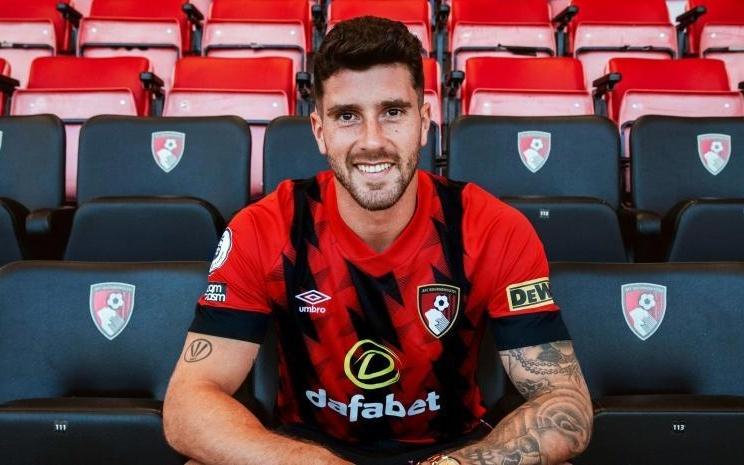 世体：巴萨与马竞在关注塞内西，而球员非常乐意去西甲踢球