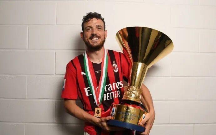 弗洛伦齐丨随米兰夺得意甲冠军是我的巅峰