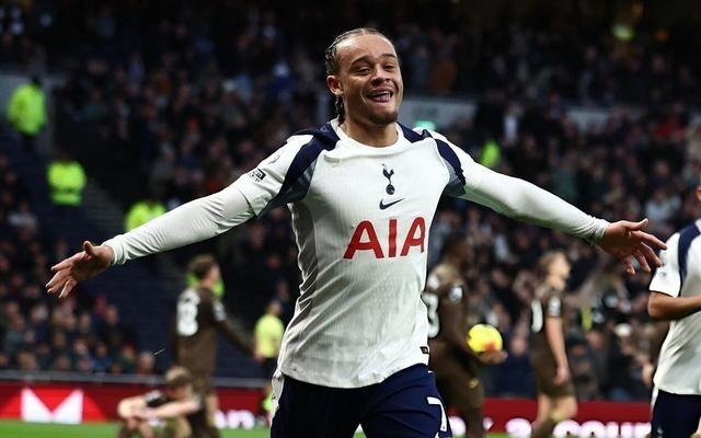 哈维西蒙斯：能理解球迷的心情，我们仍