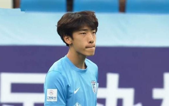 朱鹏宇无缘冲乙附加赛大连队医透露马莱莱伤情明年满血值得期待