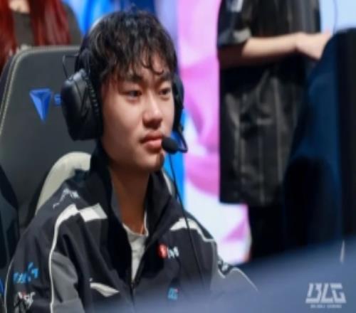 Reddit热议BLG胜：左手该学韩语了LPL配不上你BLG简直打得稀烂