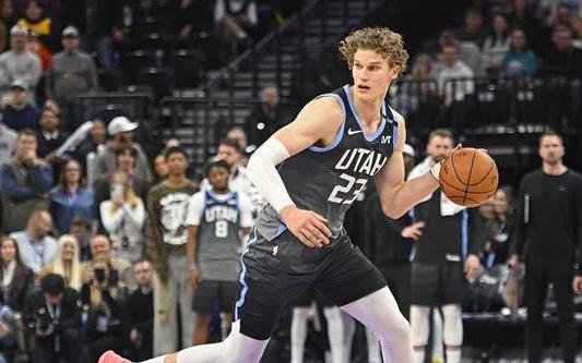 马尔卡宁33+7弗拉格26+10爵士险胜独行侠结束五连败