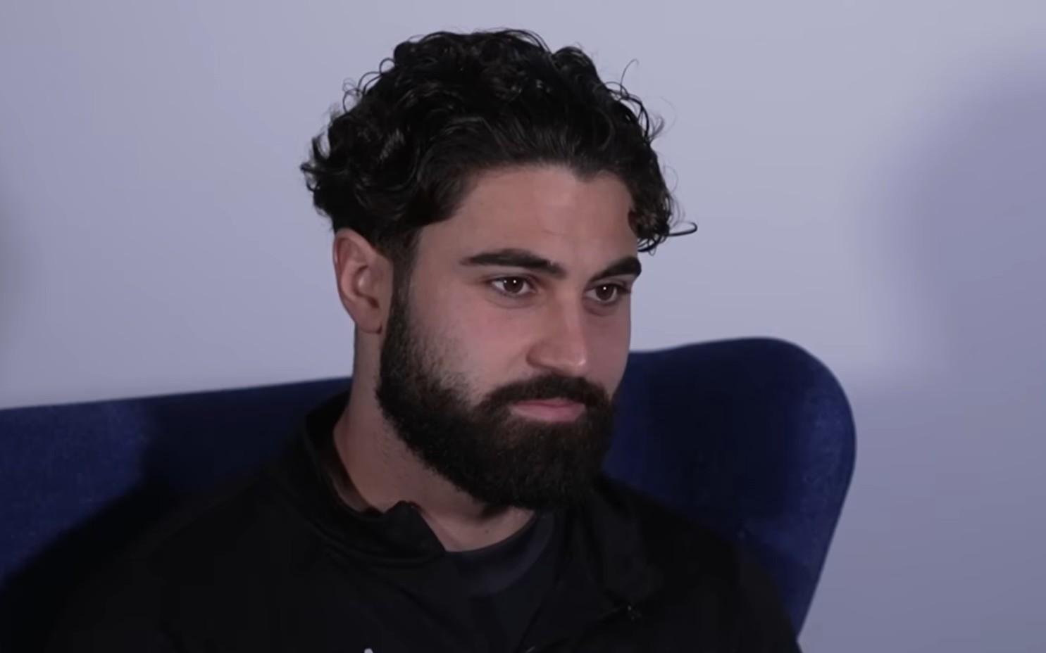 格瓦迪奥尔：我自己一个人住在曼市，足