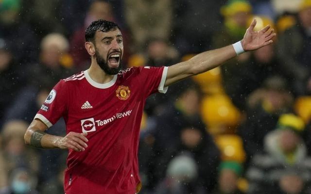 曼晚赛后评分：B费、姆伯莫8分并列最高，卡塞米罗5分最低