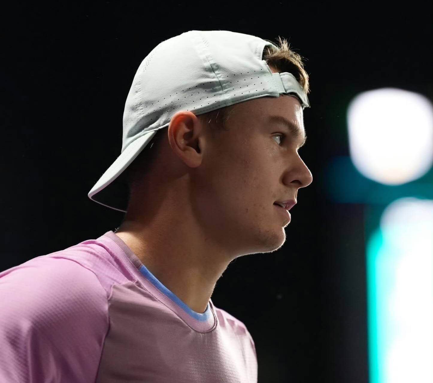 鲁内建议顶尖球员大师赛只打一周，匈牙利女球员遭赛前死亡威胁