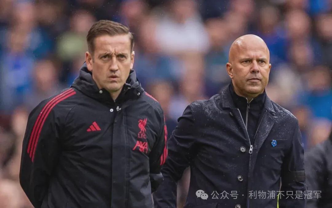 一年前错失定位球教练！压力再次来到斯洛特身上