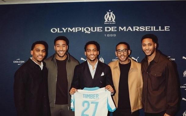 这能分清阿森纳后卫廷贝尔参加了他