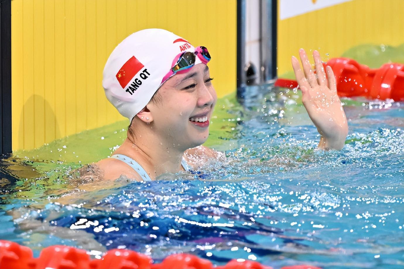破亚洲纪录！中国女泳22岁王牌迎开门红：冬训蜕变当新一代蛙后