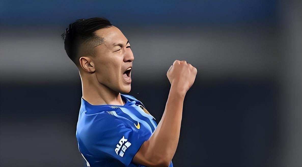 意外！他已是申花离队球员中，为数不多