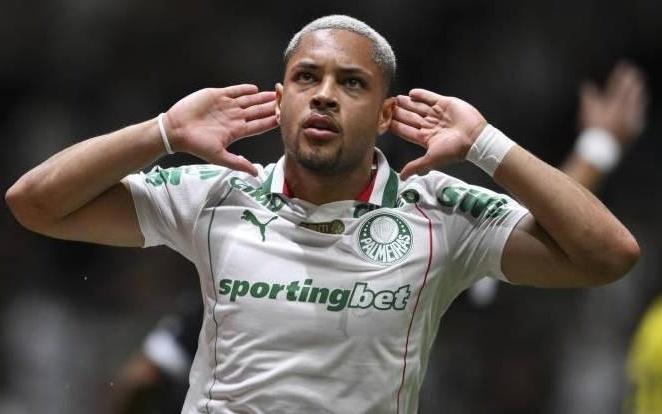 巴媒&世体：切尔西有意今夏引进罗克，