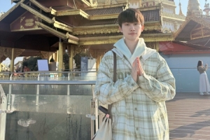 糖小幽：电影编剧姐们把写inb的歌词交给我了句句都完美讲他！