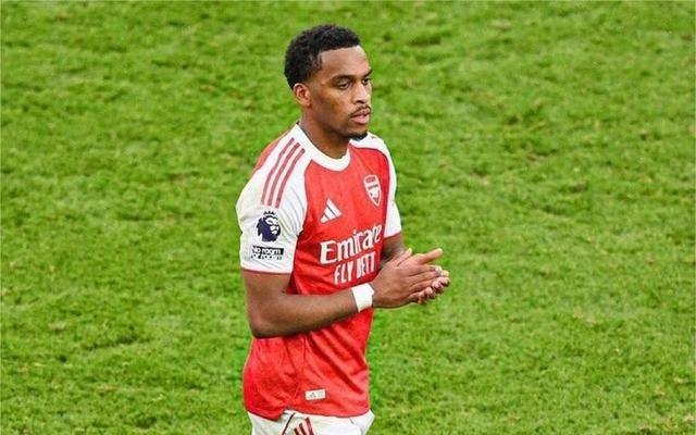 主场胜拜仁，廷贝尔晒照庆祝：球队展现了强队应有的表现