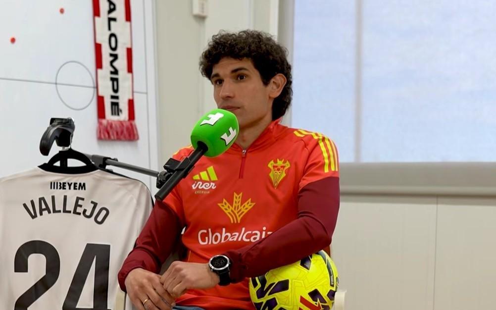 巴列霍：我越拼命练身体就越拉胯莱万